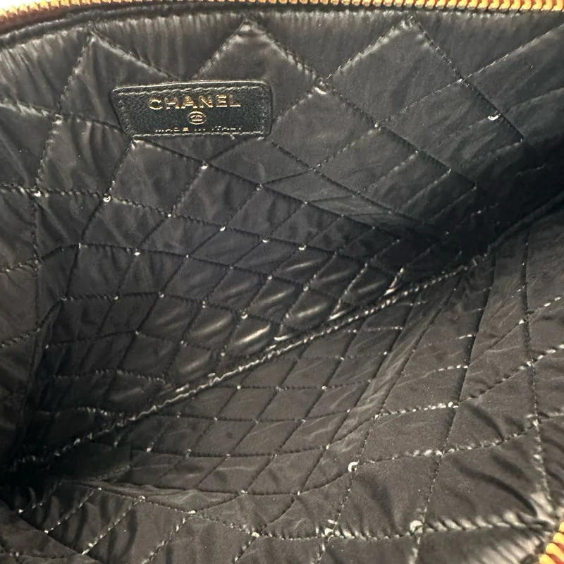 Chanel Burgunderrote Clutch aus Lammleder 2016-2017
