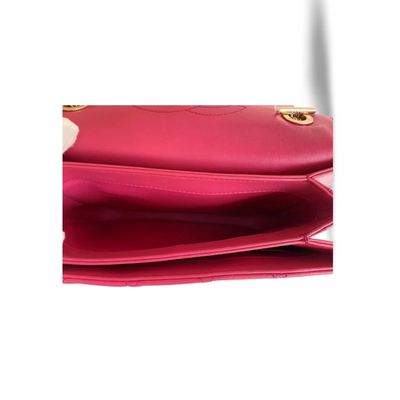Chanel Kleine trendige CC-Tasche in Pink mit goldener Hardware