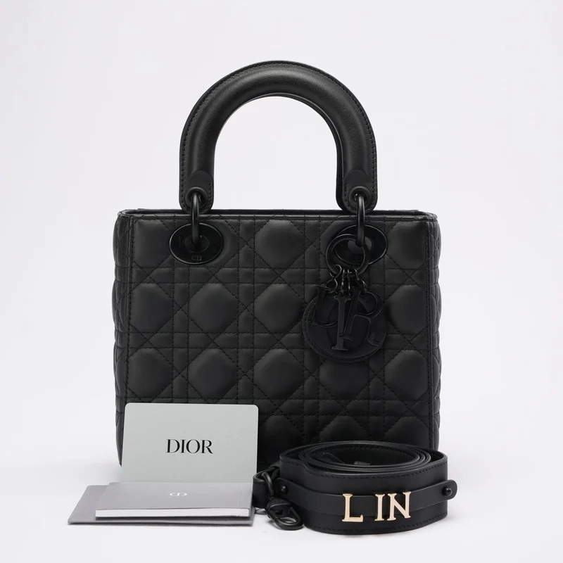 Christian Dior Mattschwarze kleine Lady Dior Tasche 2020