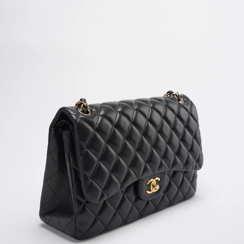 Chanel Timeless Classic Flap Bag Schwarzes Jumbo-Steppleder Goldbeschläge