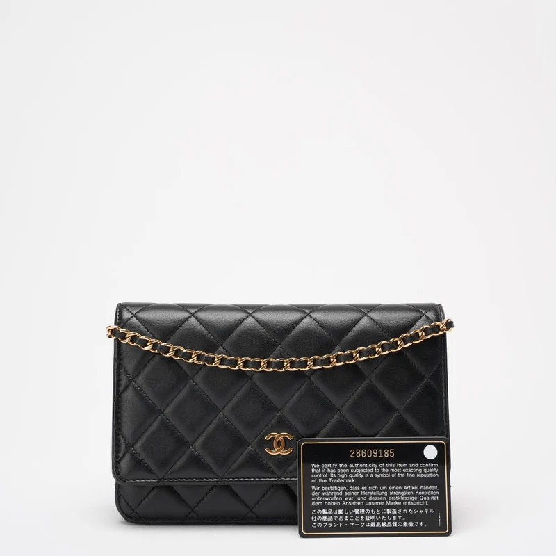 Chanel Schwarze Geldbörse auf Kettentasche Lammleder 2019