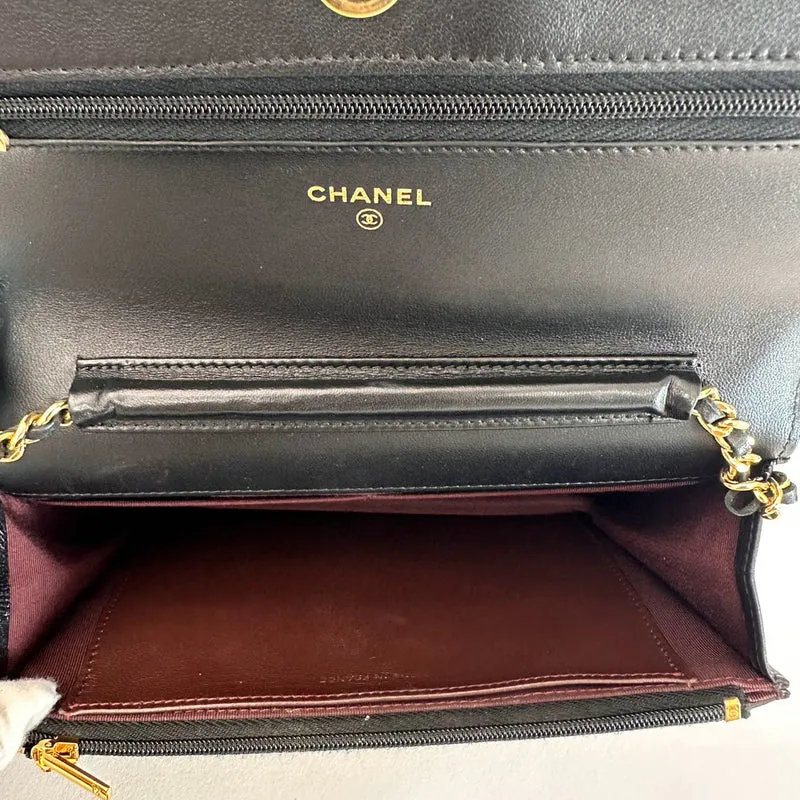 Chanel Schwarze Geldbörse auf Kettentasche Lammleder 2019