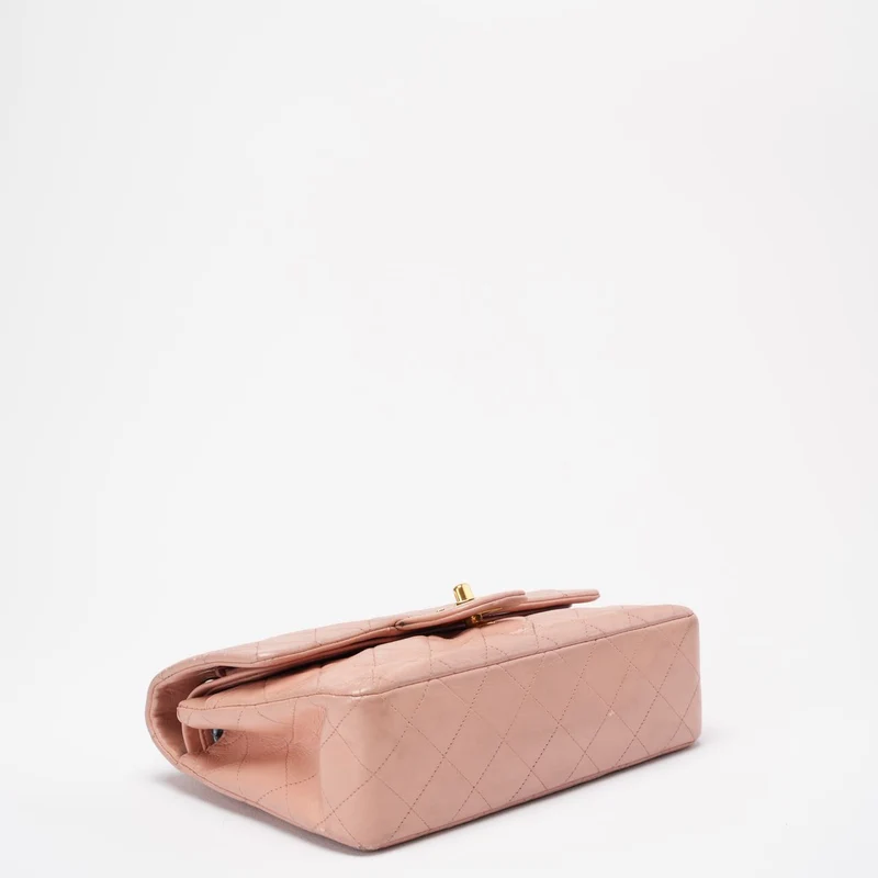 Chanel Vintage – Kleine klassische Flap-Tasche aus rosa Lammleder