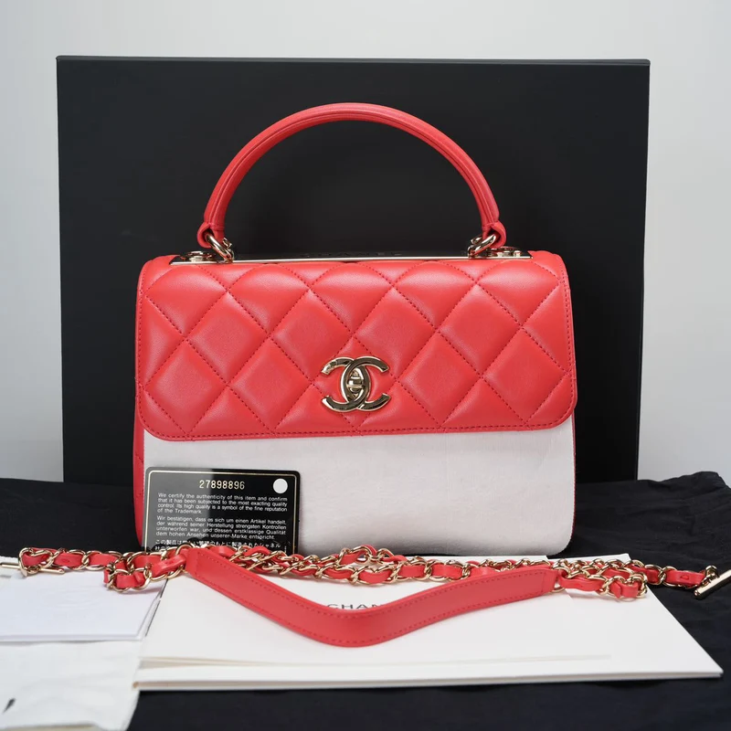 Chanel Rote kleine trendige CC-Tasche aus Lammleder mit champagnergoldener Hardware