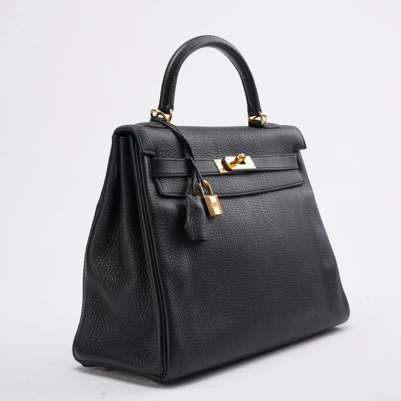 Hermes Kelly 32 Schwarze Togo-Ledertasche mit goldenen Beschlägen (Retourne)