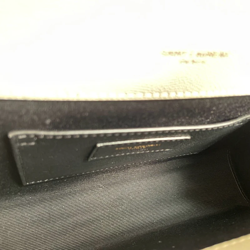 Saint Laurent – ​​Kleine Umhängetasche im Envelope-Stil