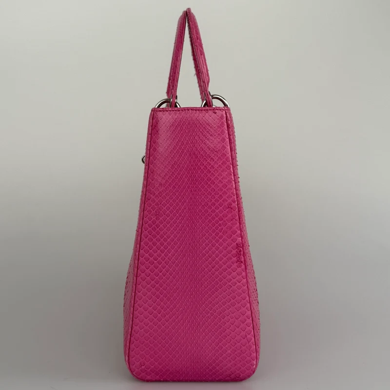 Christian Dior Große Lady Dior Tasche mit rosa Pythonleder und silberner Hardware