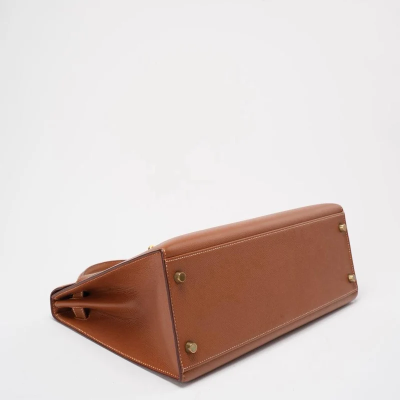 Hermès Vintage Kelly Sellier 32 Gold Leder V Cricle 1992