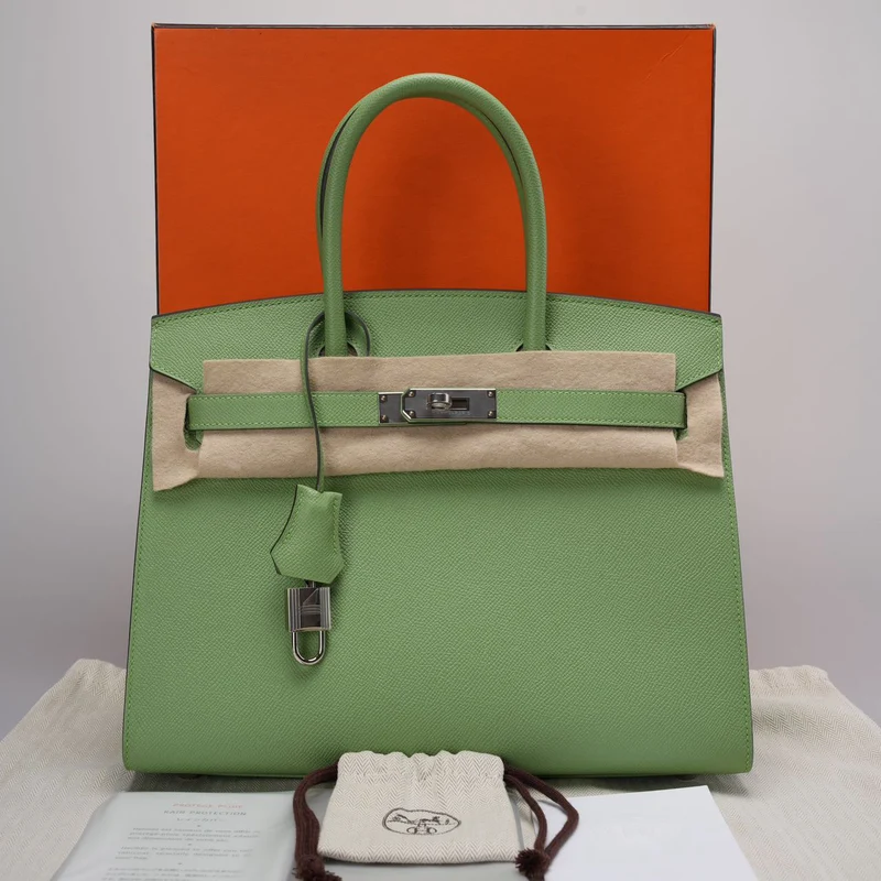 Hermes Birkin 30cm Sellier Tasche aus Epsom-Leder in Vert Avocado-Grün mit Palladium-Hardware