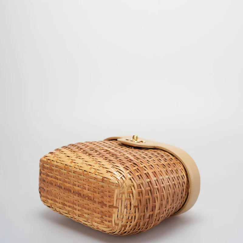 Chanel Vintage Weidenkorb-Umhängetasche – Limitierte Auflage