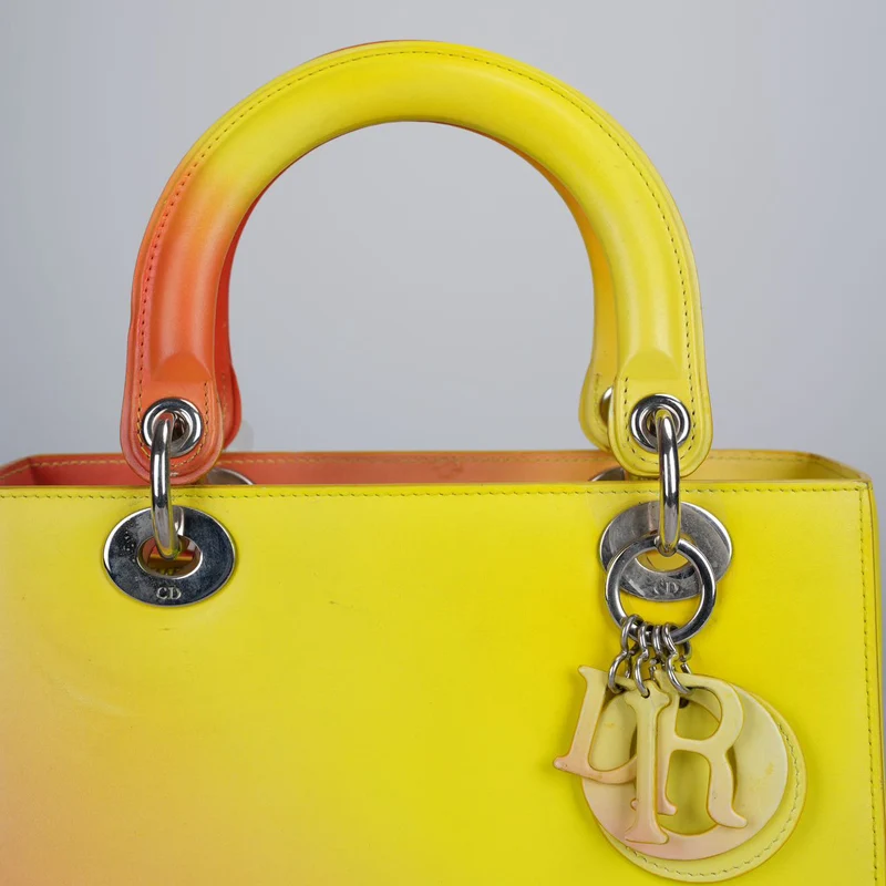 Christian Dior Lady Dior Medium Tasche aus Box-Kalbsleder mit Farbverlauf in Gelb und Orange