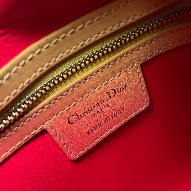 Christian Dior Lady Dior Medium Tasche aus Box-Kalbsleder mit Farbverlauf in Gelb und Orange