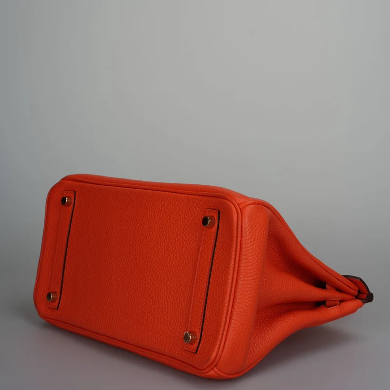 Hermes Birkin 30 Handtasche aus orangefarbenem Togo-Leder mit goldener Hardware