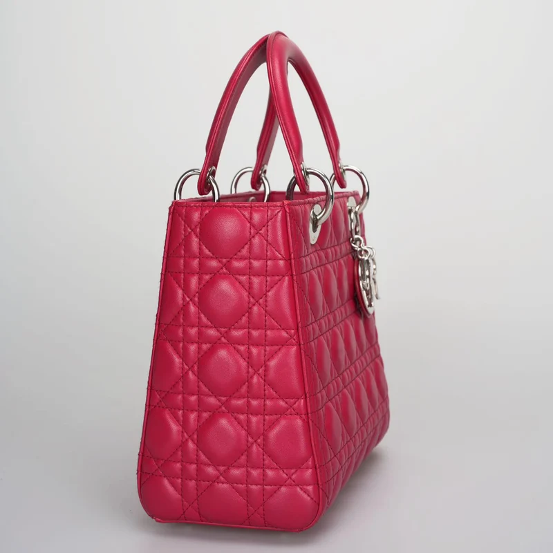 Christian Dior Lady Dior Bag – Mittlere Handtasche aus rotem Cannage-Lammleder