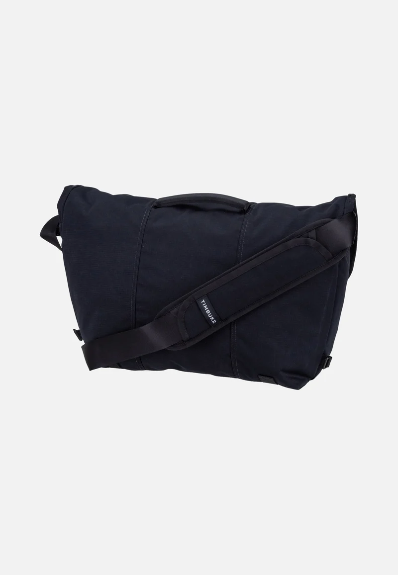 Flight Classic L Jet Black - Messenger Bag