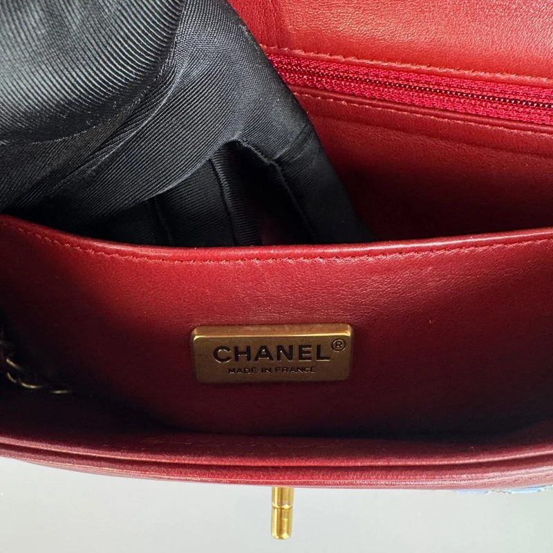 Chanel Runway Mosaic Medium Flap Bag in Rot und Mehrfarbig