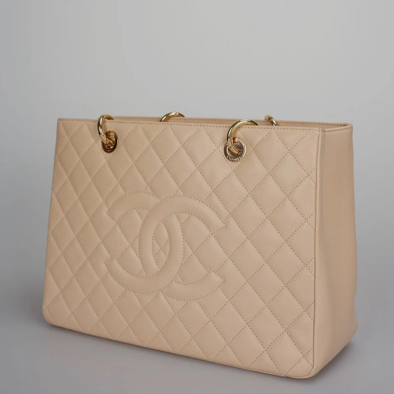 Chanel Beige Grand Shopping Tote GST Tasche aus Kaviarleder mit goldener Hardware