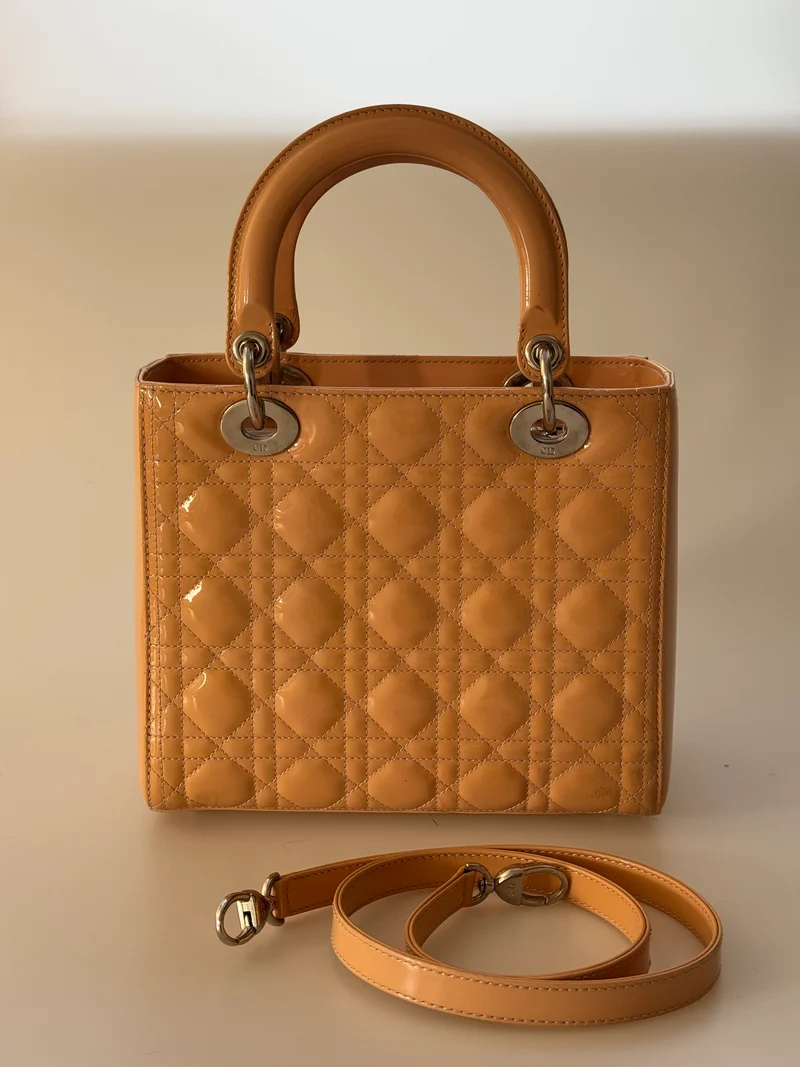 Christian Dior Lady Dior Tasche Mittel Hellbeige