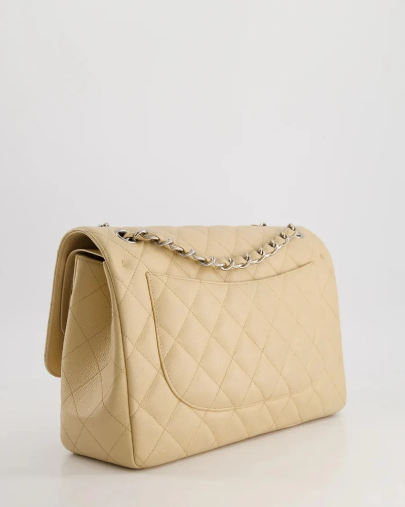 Chanel zeitlose Flap Bag Beige Jumbo Size Caviar Leder mit silberner Hardware