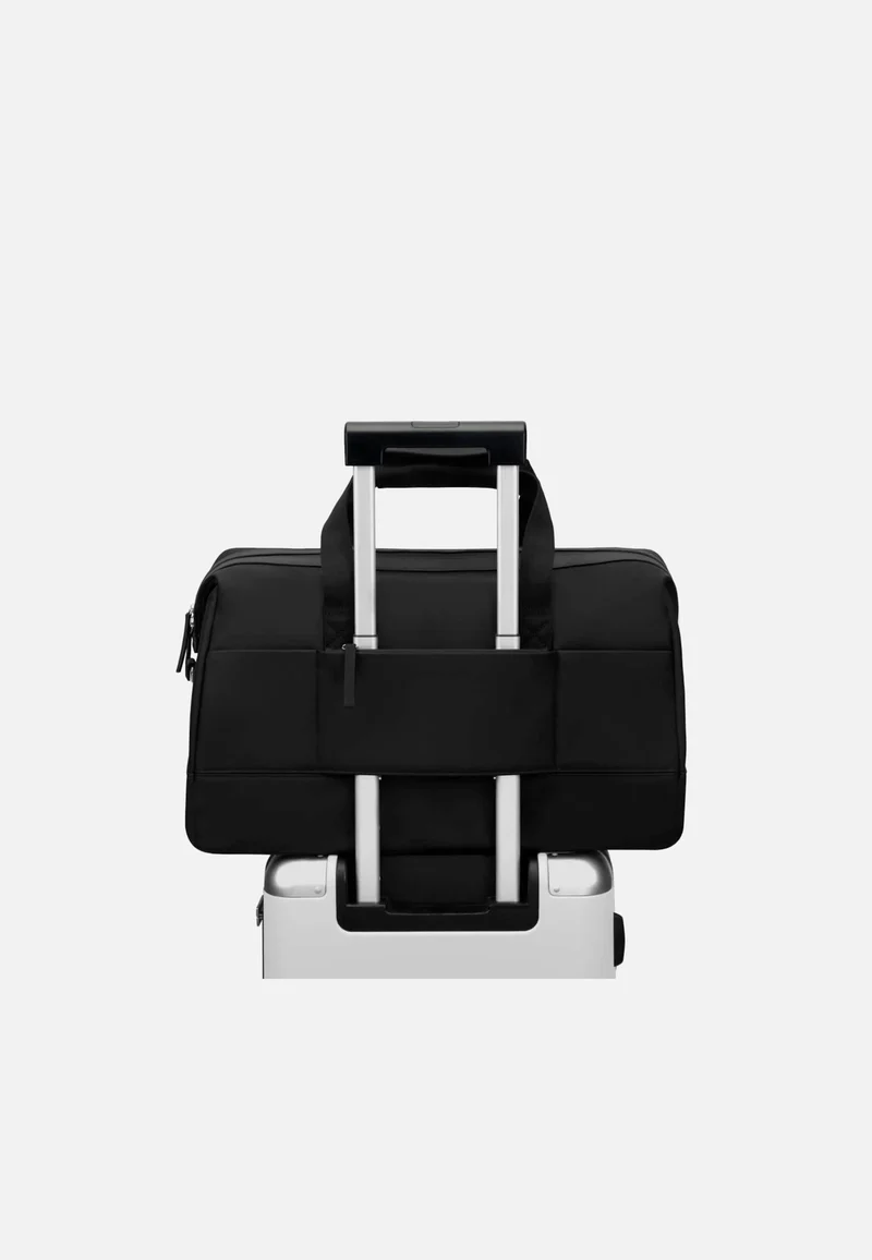 Storen All Black - Weekender
