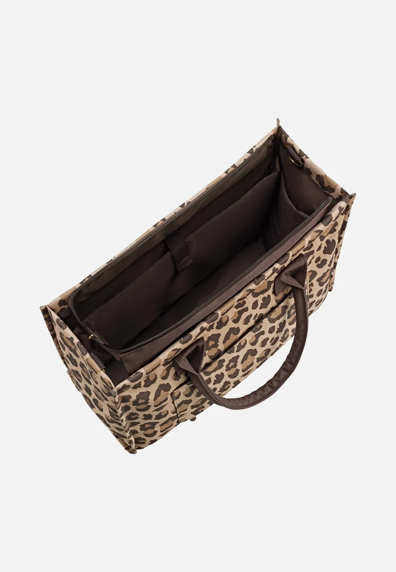 Daily Shopper Business Leo Macchiato - Tote Bag