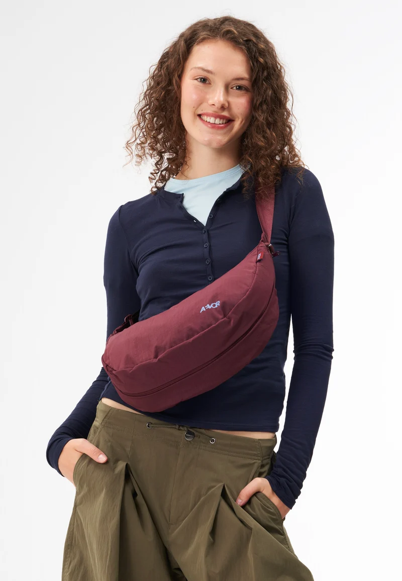 Sling Bag Burgundy - Sling Bag