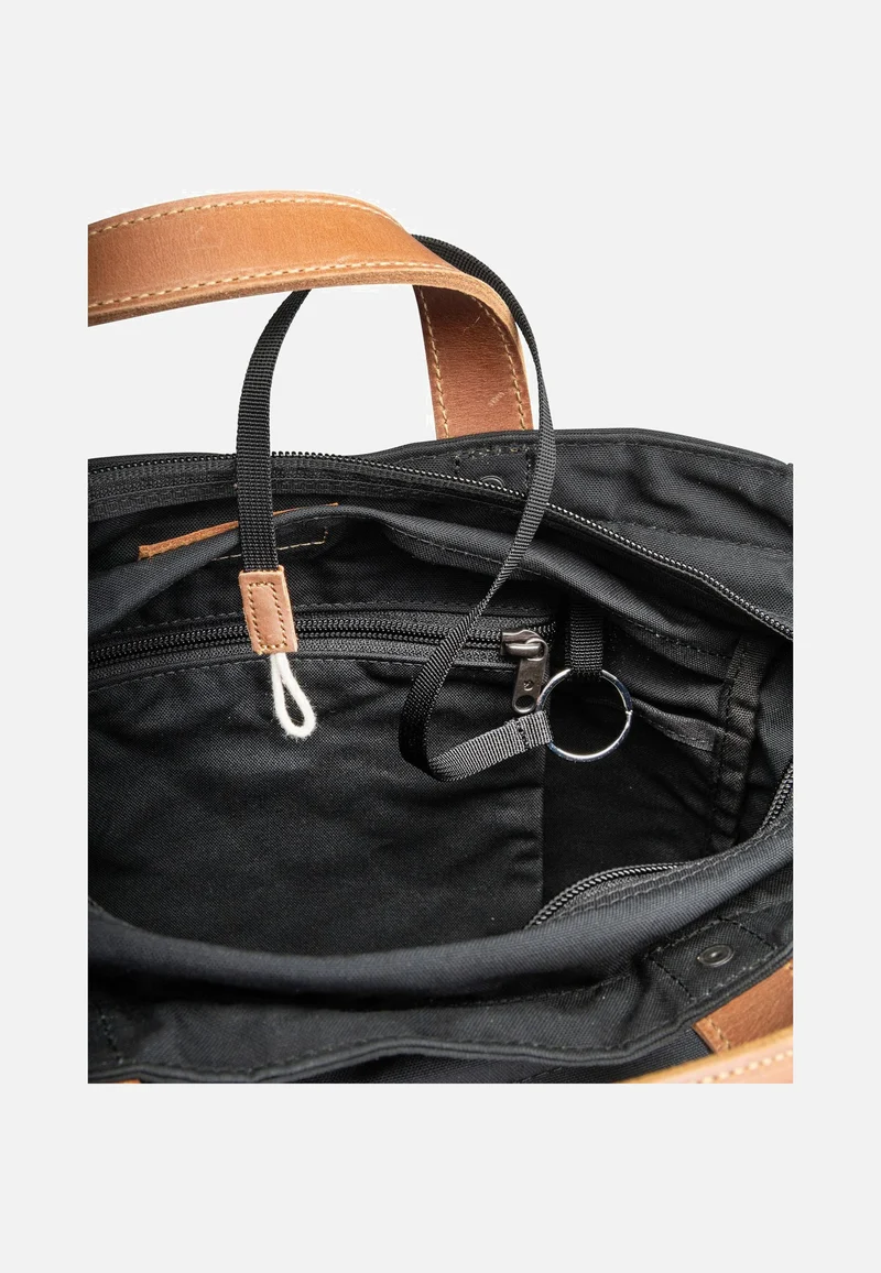 Totepack No.2 Black - Rucksack