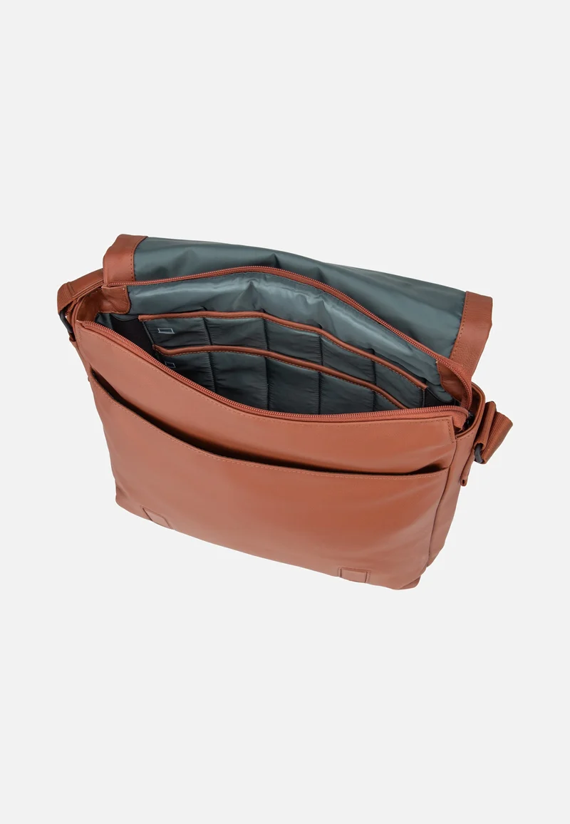 Tromsoe 3055 Cognac - Crossbody Bag