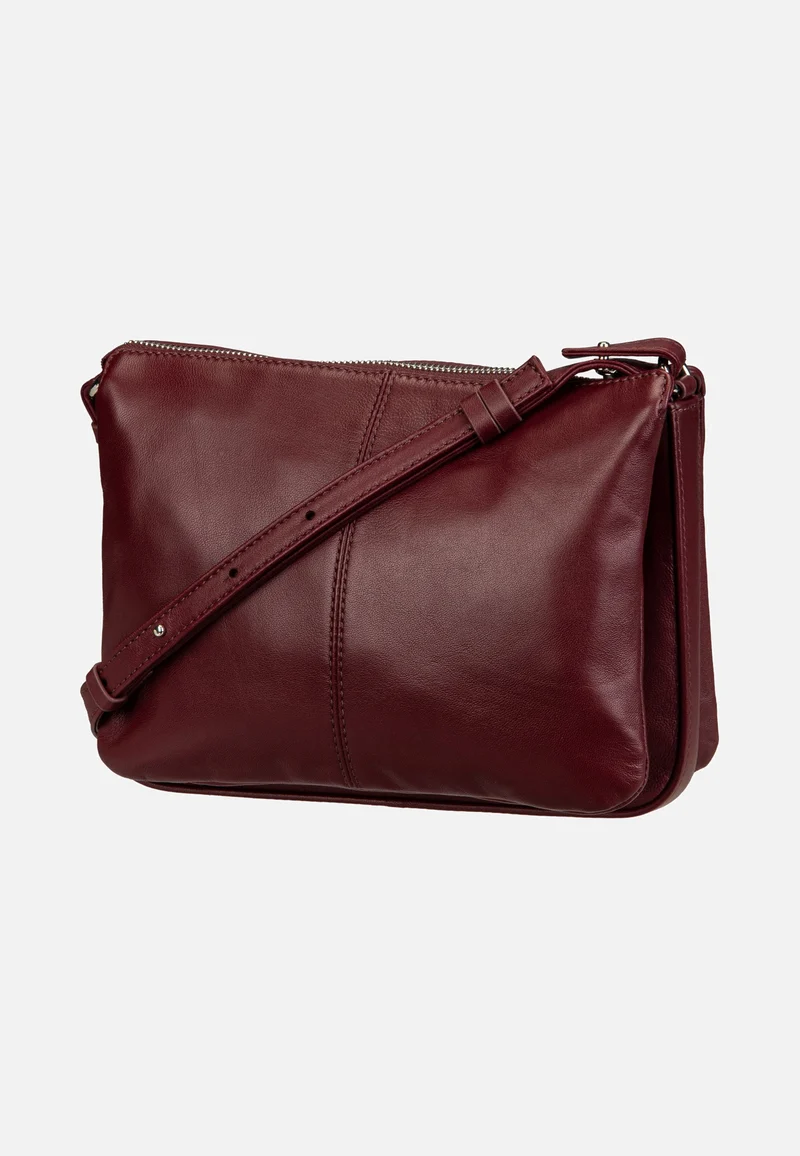 Nina M Indian Sheep Pomegranate - Crossbody Bag