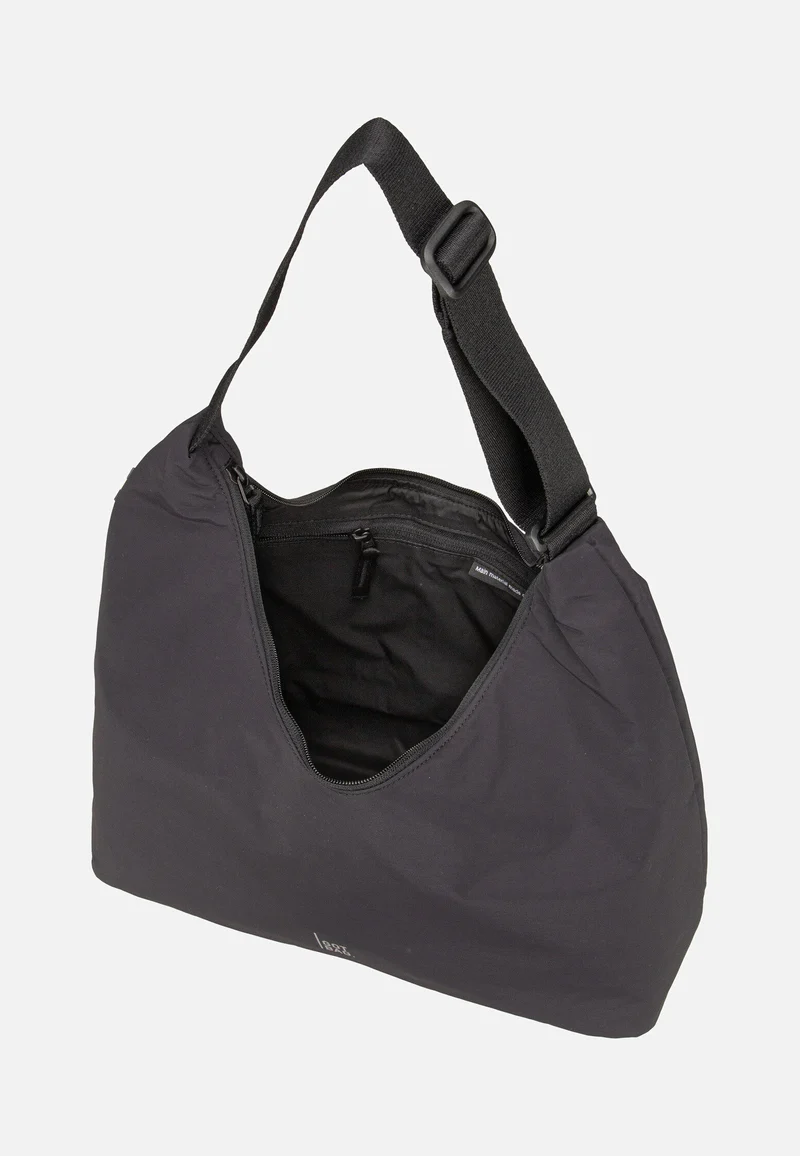 T-Shape Bag Monochrome Black - Schultertasche