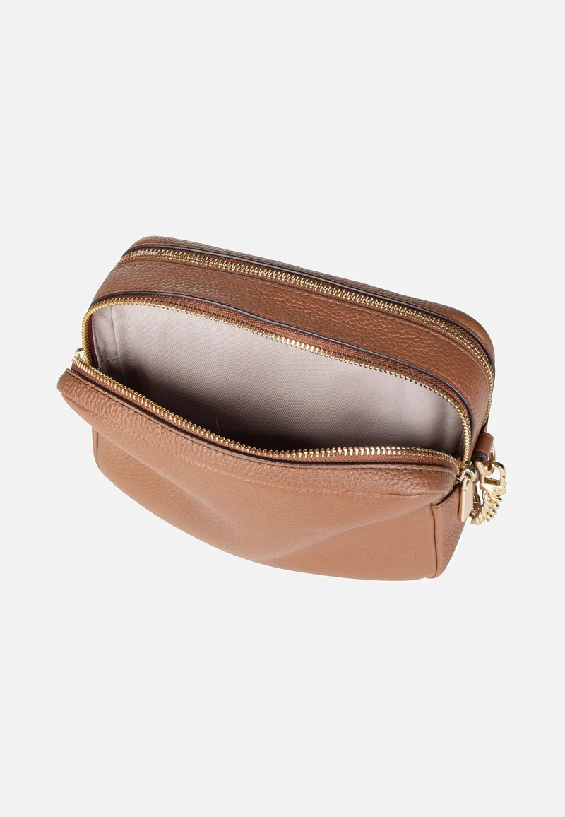Bryant Medium Double Zip Chain Camera Pebble Luggage - Crossbody Bag